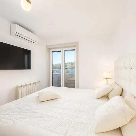 Luxury Sunset Trogir Private Villa